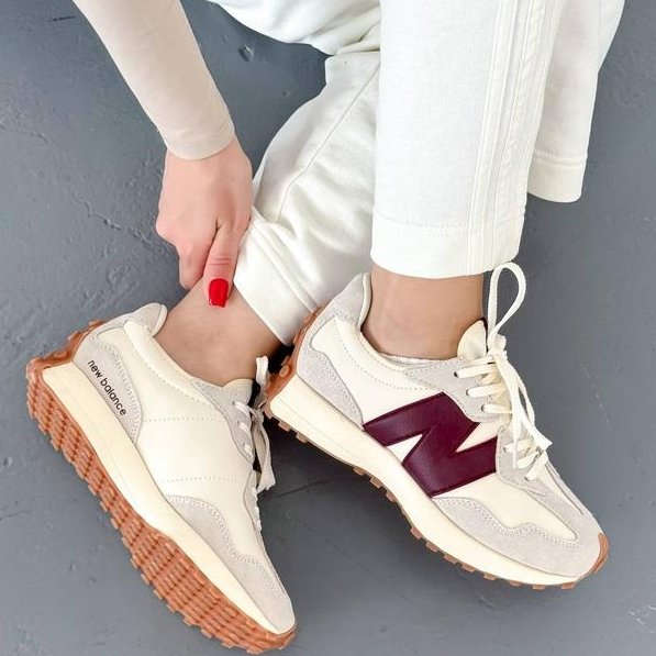 New Balance 327 Beige/Bordeaux